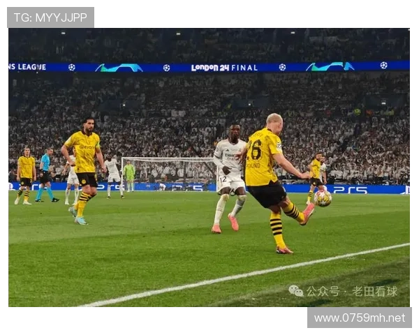 多特关键比赛表现不佳问题持续,对赛季竞争格局带来明显变化 多特关键比赛表现不佳问题持续,对赛季竞争格局带来明显变化