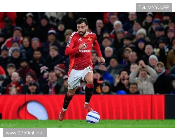 曼联整体失衡问题持续显现:个人表现难掩团队协同短板,联赛走势面临严峻考验 曼联整体失衡问题持续显现:个人表现难掩团队协同短板,联赛走势面临严峻考验