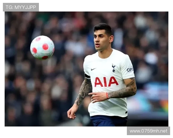 尤文防线溃败引发巨大危机 战术体系僵化暴露致命缺陷! 尤文防线溃败引发巨大危机 战术体系僵化暴露致命缺陷!