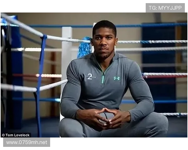 安东尼·约书亚练了十年还是不喝夜宵，这日常比谁都狠啊！